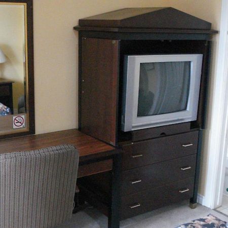 Eastcourt London Motel Room photo